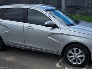 2025 Lada (ВАЗ) Vesta SW I Рестайлинг (NG), серебристый, 1550000 рублей, вид 2