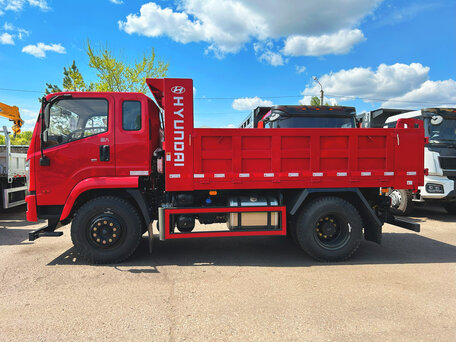 2026 Hyundai Gold, красный, 6093395 рублей, вид 5