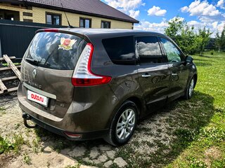 2010 Renault Scenic Grand III, коричневый, 800000 рублей, вид 4