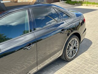 2020 Audi A4 40 TDI V (B9) Рестайлинг, чёрный, 2350000 рублей, вид 4