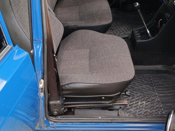 2002 Lada (ВАЗ) 2107, синий, 300000 рублей - вид 8