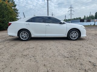 2014 Toyota Camry VII (XV50), белый, 1785000 рублей, вид 4