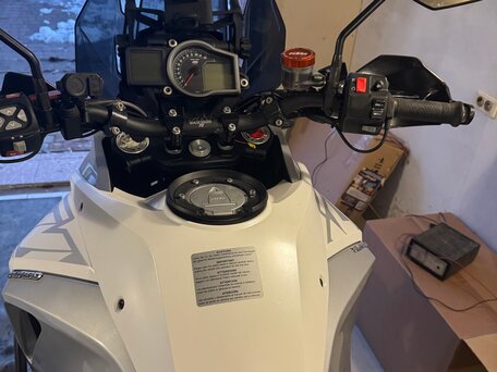 2016 KTM 1290 Super Adventure T, белый, 1500000 рублей, вид 4