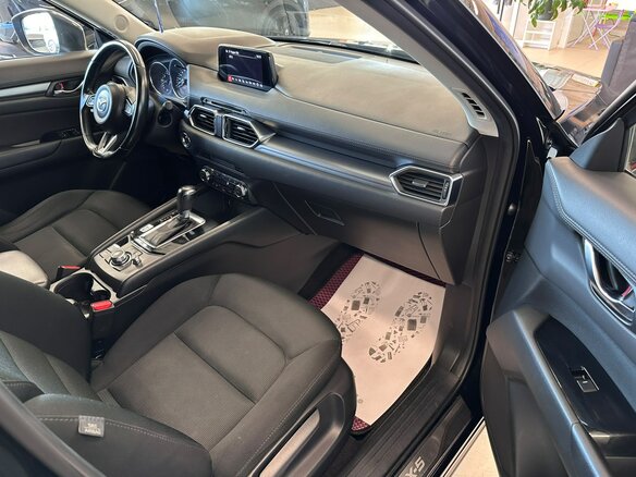 2017 Mazda CX-5 II, чёрный, 2599000 рублей - вид 12