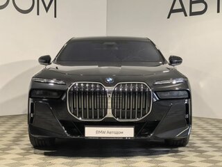 2025 BMW 7 серии 740d xDrive VII (G70), чёрный, 16905000 рублей, вид 3