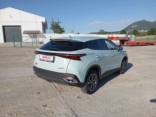 2024 Omoda C5 I Рестайлинг, зелёный, 1605600 рублей, вид 3
