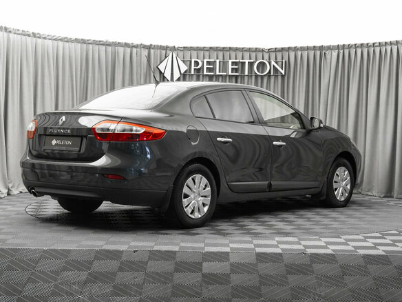 2011 Renault Fluence I, чёрный - вид 4
