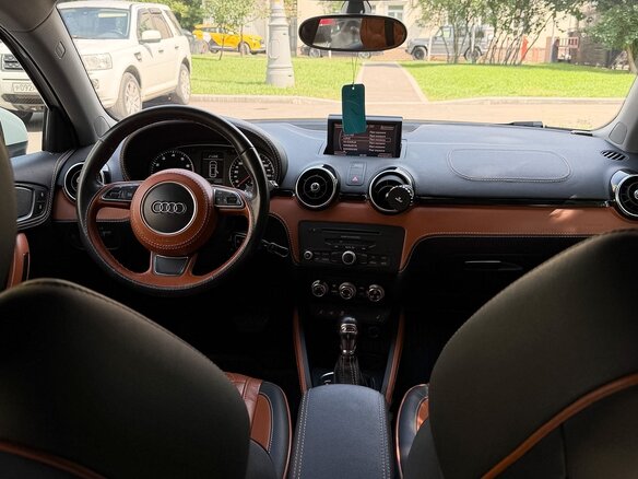 2013 Audi A1 I (8X), белый - вид 25
