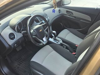 2013 Chevrolet Cruze I Рестайлинг, золотистый, 880000 рублей, вид 4