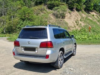 2009 Lexus LX 570 III, серебристый, 2800000 рублей, вид 4