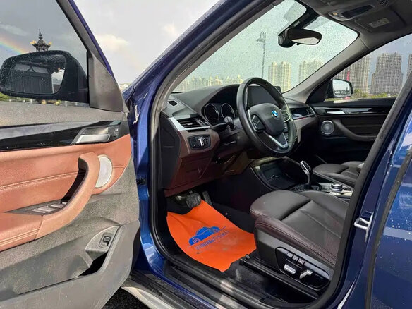 2022 BMW X1 Long 20Li sDrive II (F48) Рестайлинг, синий, 2272000 рублей - вид 6