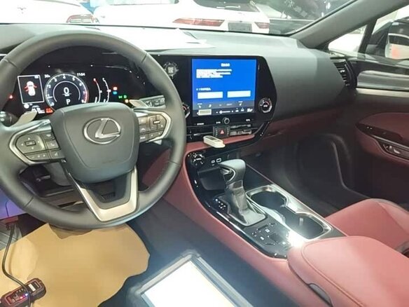 2026 Lexus NX 200 II, белый, 5600000 рублей - вид 17