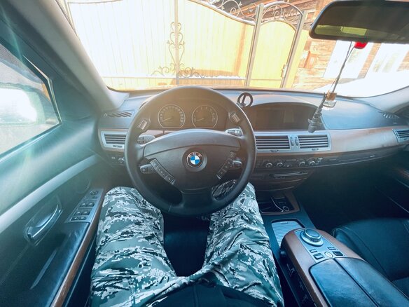 2007 BMW 7 серии 730i IV (E65/E66) Рестайлинг, чёрный, 850000 рублей - вид 13