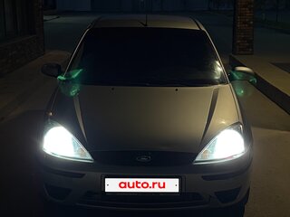 2004 Ford Focus I Рестайлинг, серебристый, 390000 рублей, вид 4