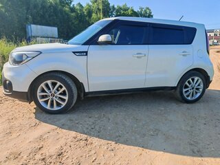 2018 Kia Soul II Рестайлинг, белый, 1525000 рублей, вид 4