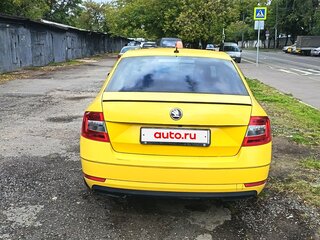 2020 Skoda Octavia III (A7) Рестайлинг, жёлтый, 1200000 рублей, вид 3
