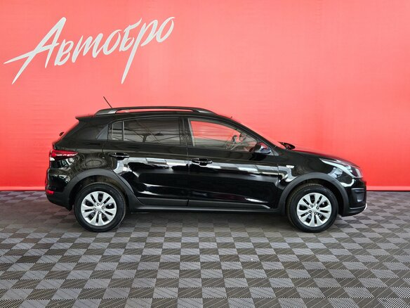 2020 Kia Rio X-Line IV, чёрный, 1615000 рублей - вид 6