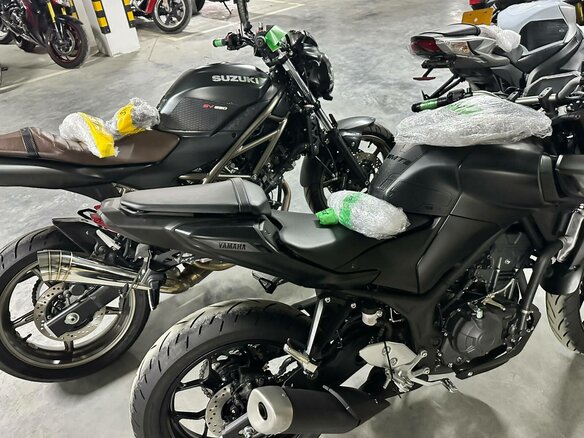 2025 Suzuki SV 650, зелёный - вид 12