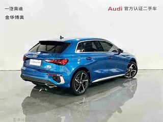 2022 Audi A3 Sportback 35 TFSI IV (8Y), синий, 1652161 рублей, вид 4