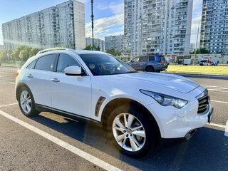 2013 Infiniti FX30d II (S51) Рестайлинг, белый, 1799000 рублей, вид 1