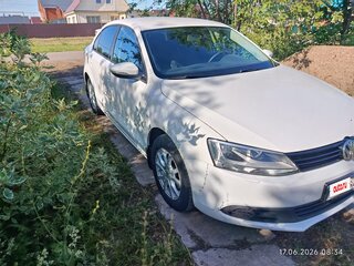 2013 Volkswagen Jetta VI, белый, 1200000 рублей, вид 2