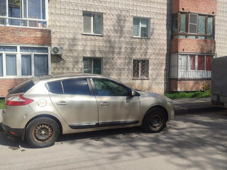 2011 Renault Megane III, бежевый, 370000 рублей, вид 3