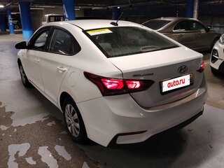 2019 Hyundai Solaris II, белый, 650000 рублей, вид 4