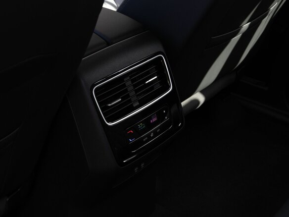2026 Volkswagen Tavendor I, чёрный - вид 15