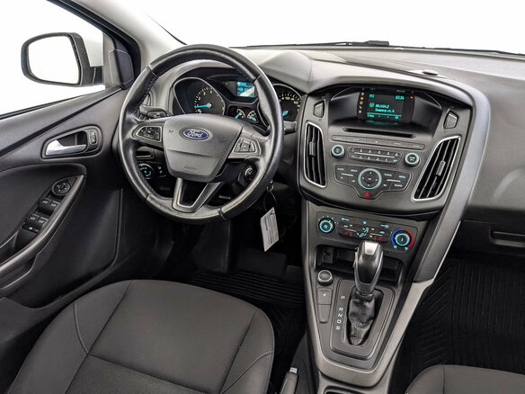 2018 Ford Focus III Рестайлинг, белый - вид 28