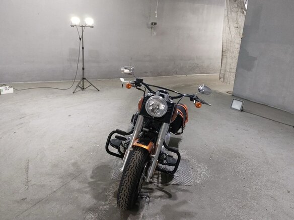 2014 Harley-Davidson Softail Slim, оранжевый, 1069000 рублей - вид 2