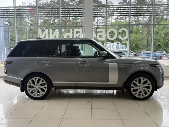2020 Land Rover Range Rover IV Рестайлинг, серый, 6280000 рублей - вид 3