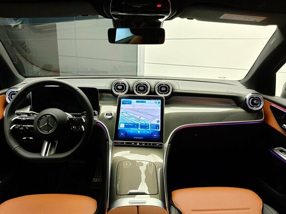 2024 Mercedes-Benz GLC Coupe 200 II (C254), чёрный, 10400000 рублей - вид 10