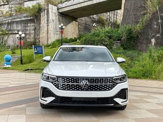 2023 Volkswagen Lavida III Рестайлинг, белый, 1190000 рублей, вид 2