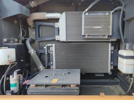2013 Case CE CX210, жёлтый, 9000000 рублей, вид 5