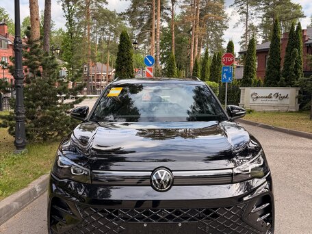 2026 Volkswagen Tiguan L Pro III (China Market), чёрный, 4780000 рублей, вид 2