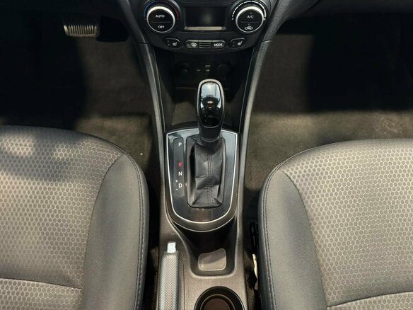 2016 Hyundai Solaris I Рестайлинг, коричневый, 849000 рублей - вид 21