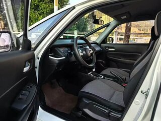 2022 Honda Fit IV Рестайлинг, белый, 863555 рублей, вид 4