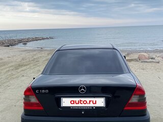 1996 Mercedes-Benz C-Класс 180 I (W202), чёрный, 320000 рублей, вид 3