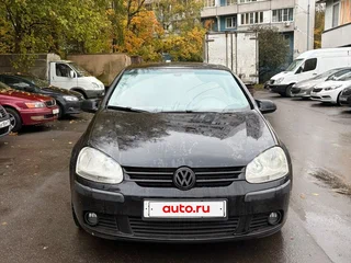 2007 Volkswagen Golf V, чёрный, 450000 рублей, вид 3