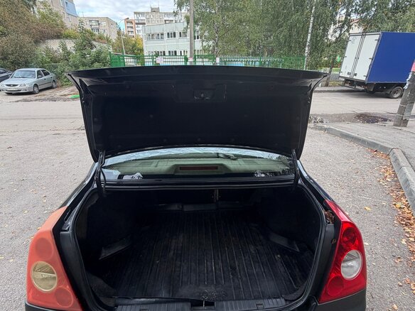 2010 Vortex Estina I, чёрный, 279000 рублей - вид 8