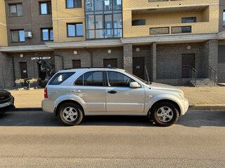 2007 Kia Sorento I Рестайлинг, белый, 699000 рублей, вид 3