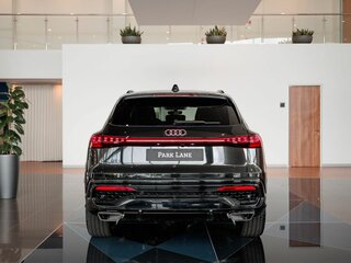 2026 Audi Q5 L III (GU), чёрный, 7450000 рублей, вид 4