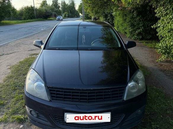 2008 Opel Astra GTC H Рестайлинг, чёрный, 330000 рублей - вид 1