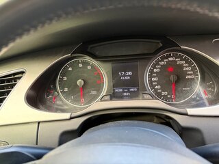 2009 Audi A4 allroad IV (B8), чёрный, 1600000 рублей, вид 4