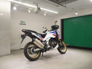2024 Honda CRF 1100L Africa Twin, белый, 2090000 рублей, вид 5