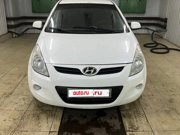 2010 Hyundai i20 I, белый