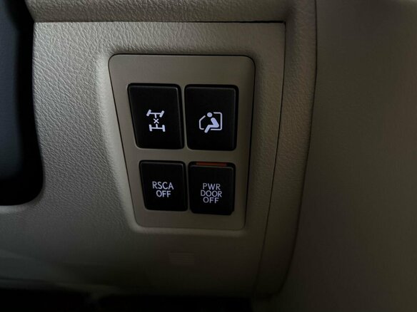 2013 Lexus LX 570 III Рестайлинг, чёрный - вид 26