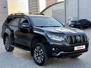2021 Toyota Land Cruiser Prado 150 Series Рестайлинг 3, чёрный, 6900000 рублей, вид 2