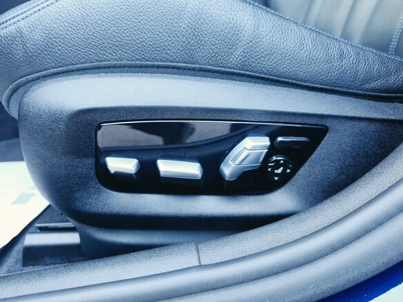 2021 BMW 5 серии 540d xDrive VII (G30/G31/G38) Рестайлинг, синий, 6500000 рублей - вид 17