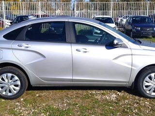 2026 Lada (ВАЗ) Vesta I Рестайлинг (NG), серебристый, 1755000 рублей, вид 3